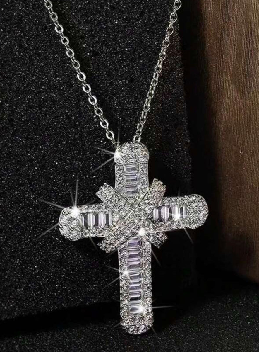 Dainty Cross Necklace