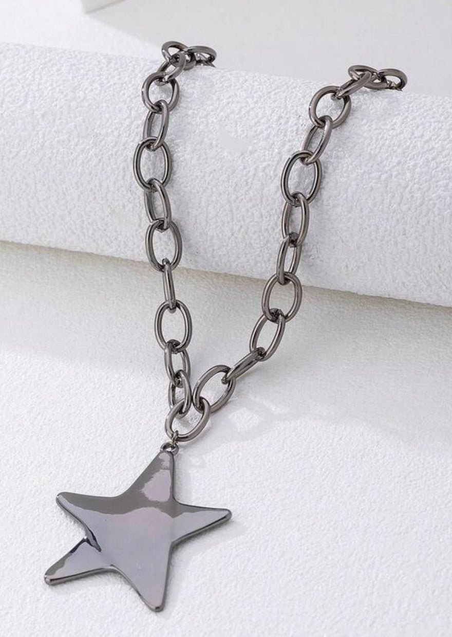 Large Star Chunky Necklace