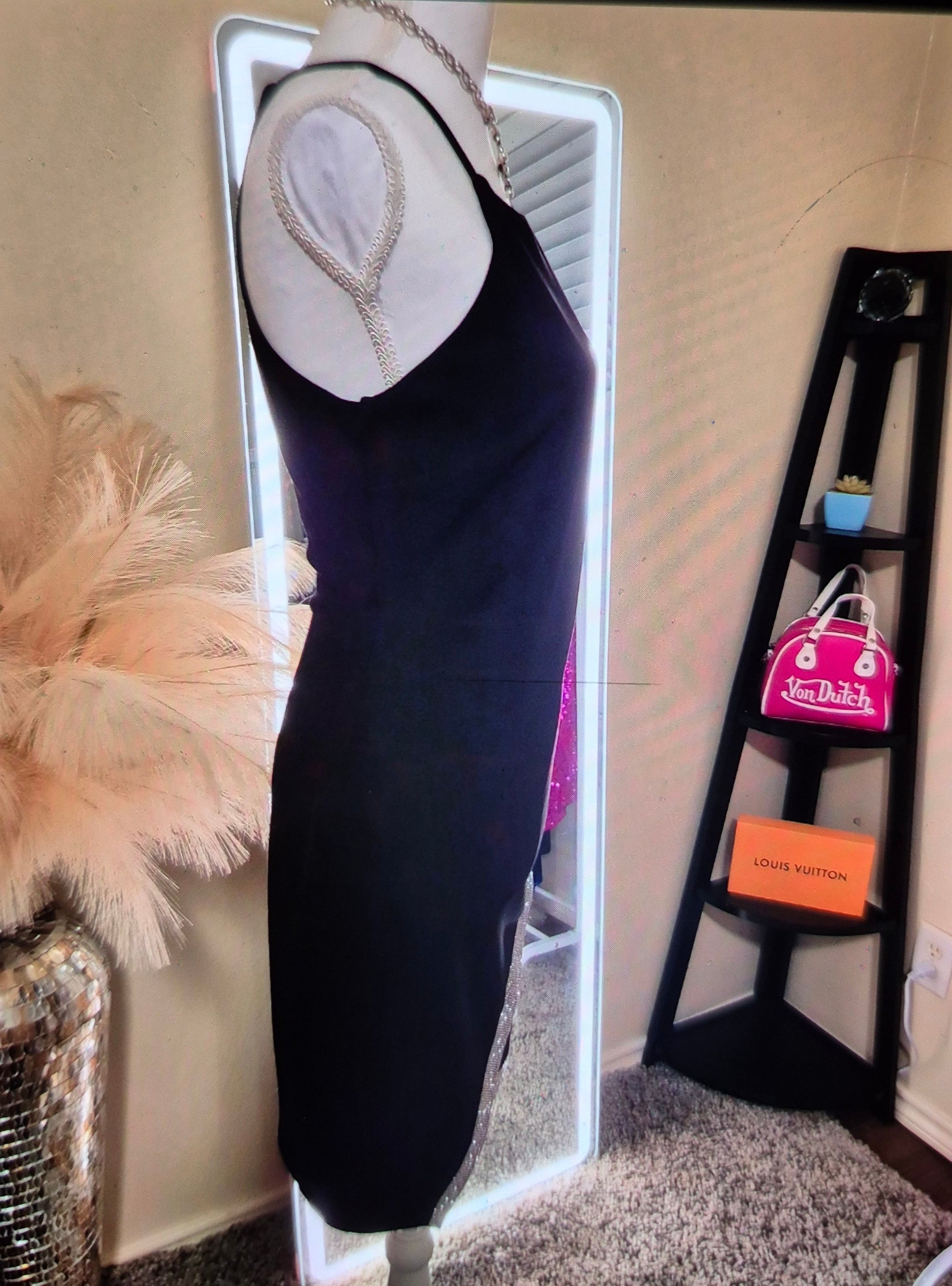 BLACK and Sequence Embellished Lining