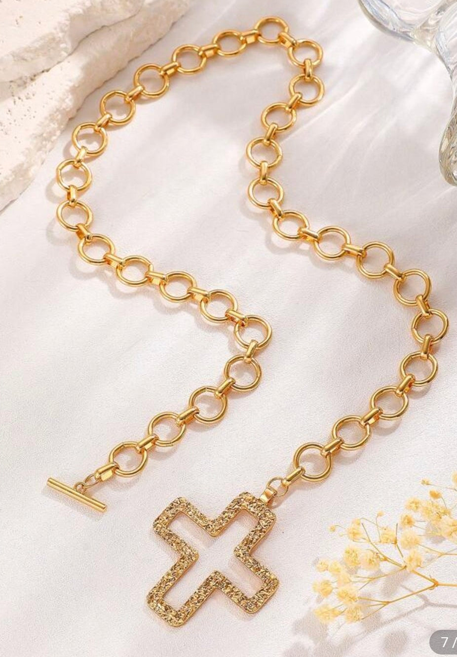 Cross Lining Chunky Necklace